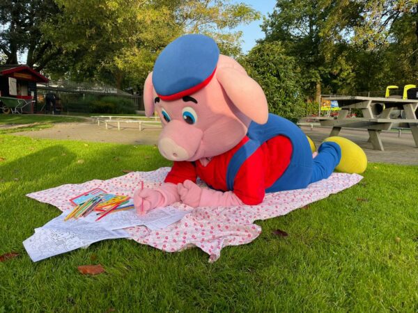 Binky leest