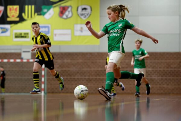 Drie dagen passie en plezier: Het grootste zaalvoetbaltoernooi van Gelderland