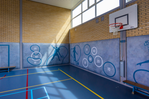 Minder galm, meer sportplezier in 16 Apeldoornse gymzalen